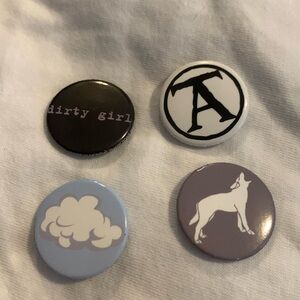 Tori Amos Rare find new merchandise pins
